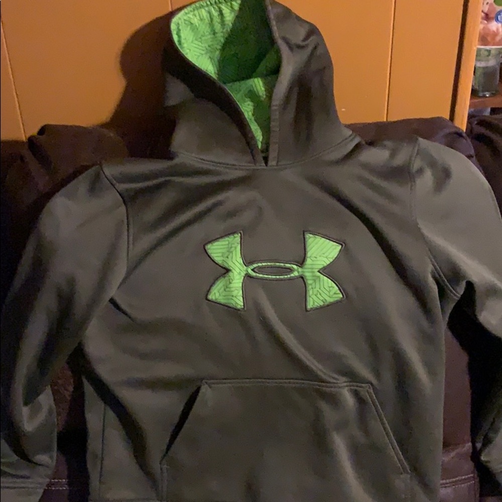 Youth large under armour hoodie